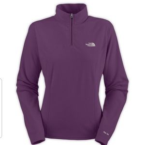 💥Host Pick💥 The North Face TKA 100 Sweater